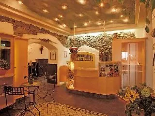 Otel Ansitz Haidenhof Lienz